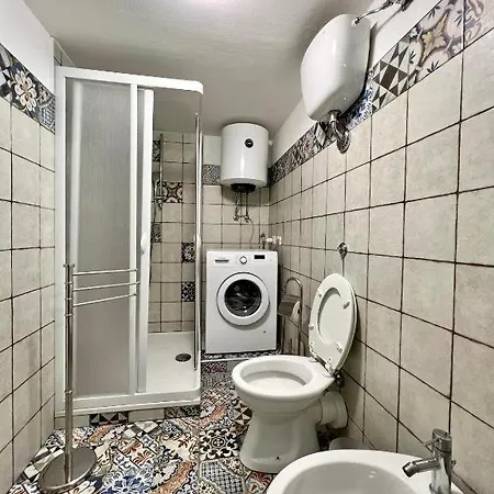 Lovely House
